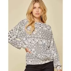 Andrée Womens Printed Knit Sweater