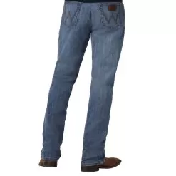 Wrangler Men's 20X 02 Competition Advance Comfort Jeans