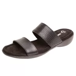 Minnetonka Women`s Sabina Minnetonka Black Sandal