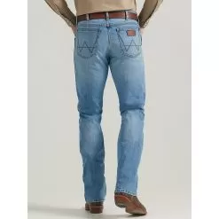 Wrangler Retro Men's Slim Fit Bootcut Jeans