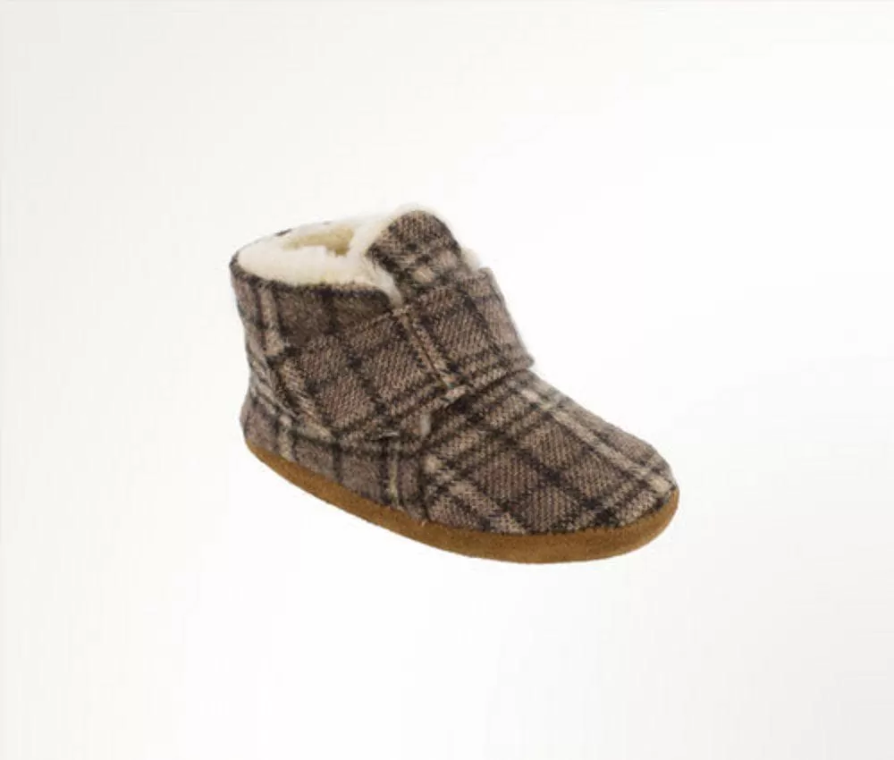 Girl's Minnetonka Sawyer Brown Plaid Bootie 3 Girl's Minnetonka Sawyer Brown Plaid Bootie